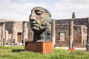 Art and Ruins in Pompeii Italy